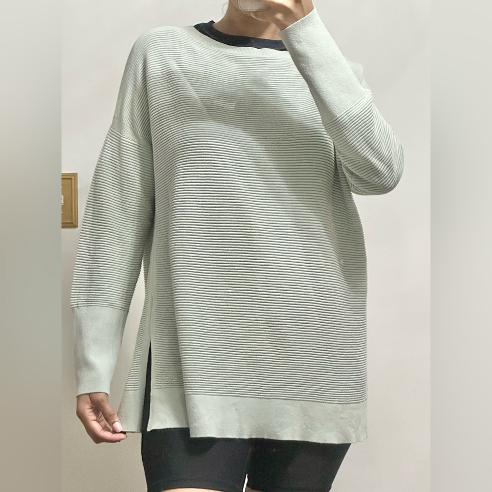 Lafayette 148 sage seafoam green long sleeve crewneck pullover sweater